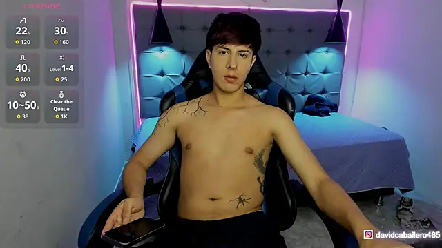 Estiv18  online show from 02-23-26, 12:01