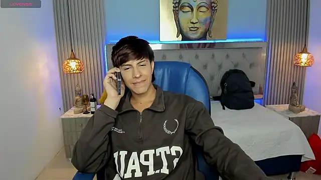 Estiv18  online show from 03-11-26, 02:27