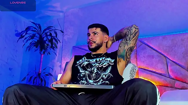 DickGriffith  online show from 10-06-25, 12:39