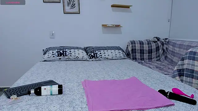 sarita bigbooty  online show from 12-04-25, 10:42