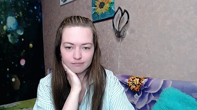 Snapshot of babysue89 chatting on 05-29-26, 04:29 babysue89 online show from 05-29-26, 04:29
