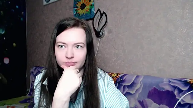 Snapshot of babysue89 chatting on 05-13-26, 04:30 babysue89 online show from 05-13-26, 04:30