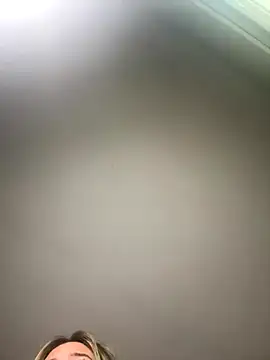 angelicasn0w online show from 10-24-25, 01:21