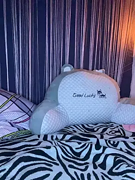 Snapshot of FlowerLove109 chatting on 03-13-25, 09:59 FlowerLove109 online show from 03-13-25, 09:59