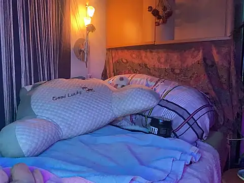 Snapshot of FlowerLove109 chatting on 03-01-25, 10:21 FlowerLove109 online show from 03-01-25, 10:21