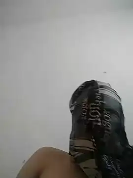 Snapshot of Bigdick420anal chatting on 10-27-25, 08:04 Bigdick420anal online show from 10-27-25, 08:04