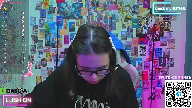 Chio Mio online show from 09-24-25, 01:35