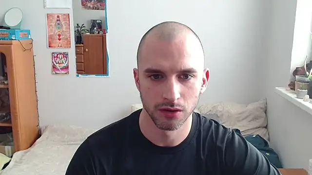 OskarBreno online show from 04-25-26, 04:37