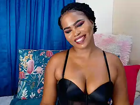 Snapshot of Sadehx chatting on 02-28-25, 03:15 Sadehx online show from 02-28-25, 03:15