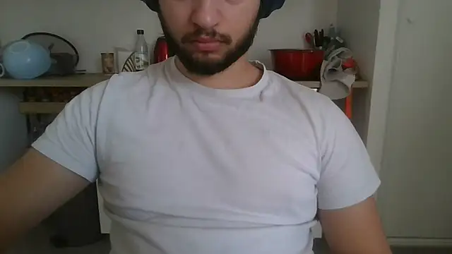 Snapshot of nxnd3525 chatting on 01-13-26, 01:37 nxnd3525 online show from 01-13-26, 01:37