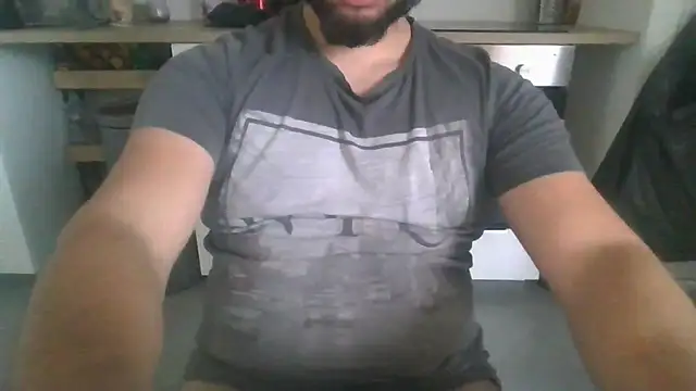 Snapshot of nxnd3525 chatting on 12-16-25, 11:58 nxnd3525 online show from 12-16-25, 11:58