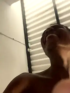 Snapshot of Bichorro chatting on 10-04-25, 03:46 Bichorro online show from 10-04-25, 03:46