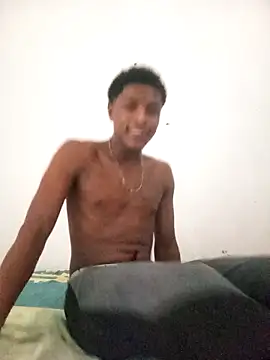 Snapshot of Bichorro chatting on 10-12-25, 06:42 Bichorro online show from 10-12-25, 06:42