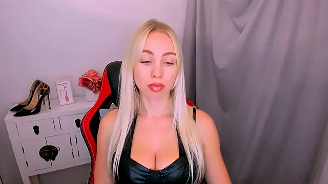 MargaritaRose online show from 06-08-26, 03:56