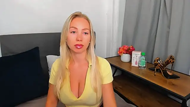 MargaritaRose online show from 07-14-26, 08:15