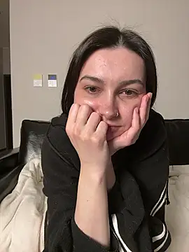 lunalovelee online show from 02-21-26, 02:19