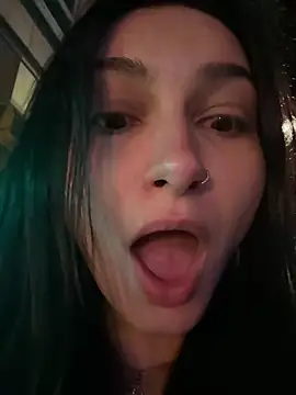 lunalovelee online show from 11-13-25, 03:38