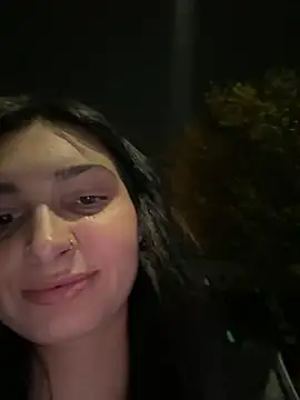 lunalovelee online show from 09-27-25, 04:24