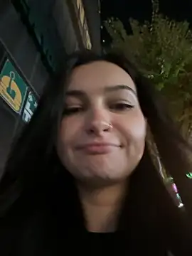 lunalovelee online show from 11-06-25, 03:49