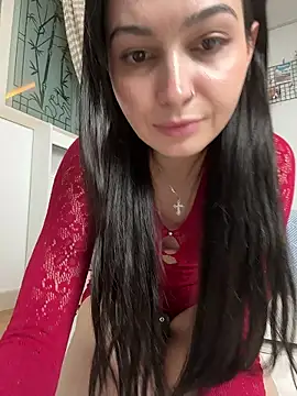 lunalovelee online show from 11-29-25, 12:05