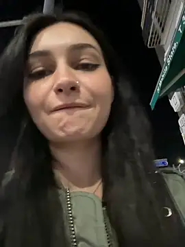 lunalovelee online show from 10-01-25, 02:10