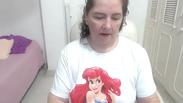 leonela 69 online show from 07-09-26, 12:33