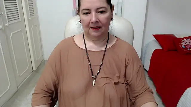 leonela 69 online show from 06-26-26, 11:32
