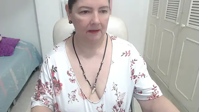 leonela 69 online show from 07-14-26, 11:44