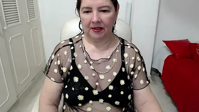 leonela 69 online show from 06-11-26, 11:24