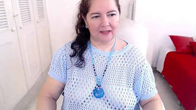 leonela 69 online show from 06-20-26, 11:37