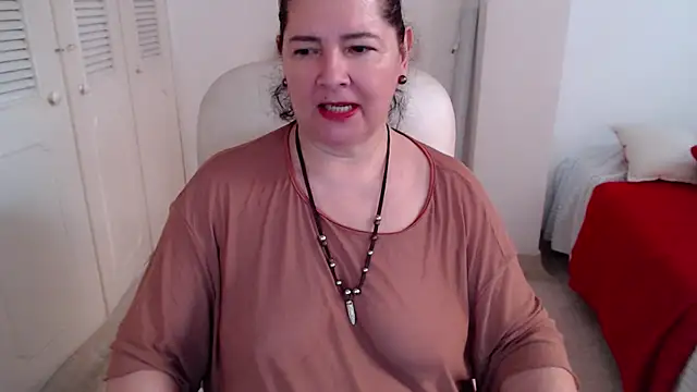 leonela 69 online show from 06-27-26, 11:38