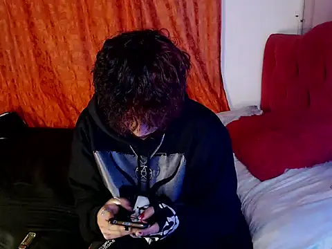 Alien Twink online show from 09-27-25, 03:12