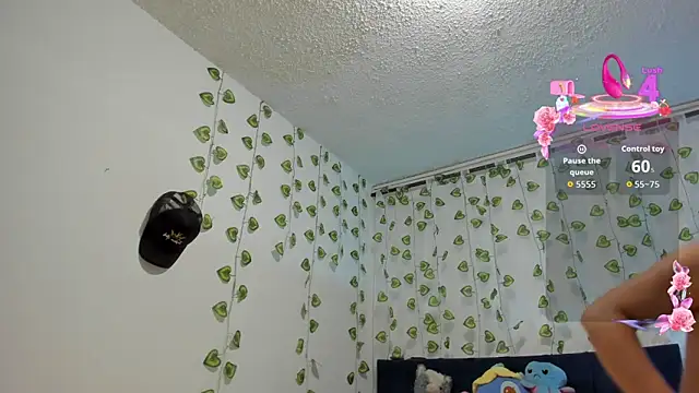EmiliaRose  online show from 05-19-26, 02:46