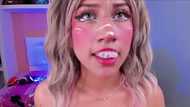 miss   megan online show from 12-19-25, 09:39