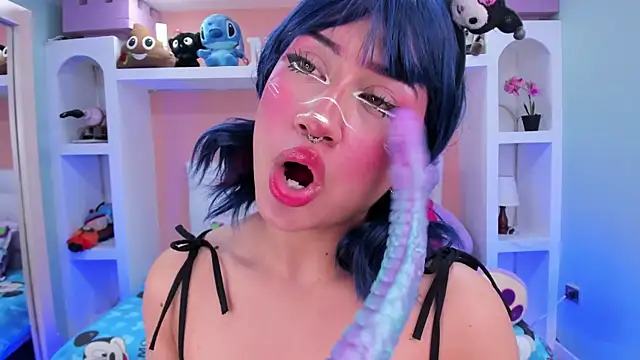 miss   megan online show from 10-22-25, 06:07