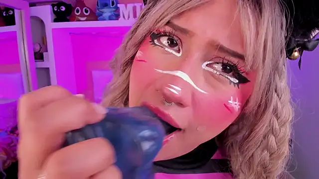 miss   megan online show from 03-24-26, 02:11