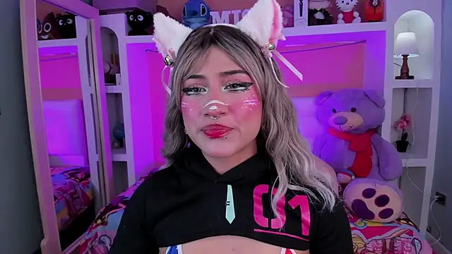 miss   megan online show from 04-10-26, 02:29