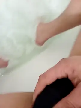 flo000031 online show from 04-02-26, 09:38