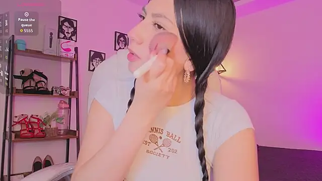 Snapshot of Miller_Vanessa_ chatting on 12-03-25, 08:52 Miller Vanessa online show from 12-03-25, 08:52