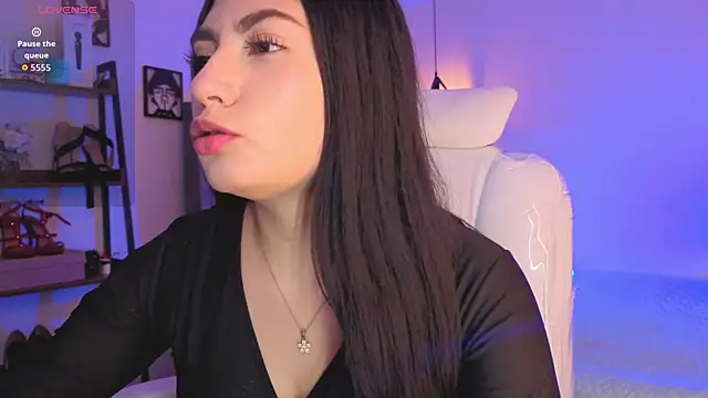 Snapshot of Miller_Vanessa_ chatting on 04-21-26, 08:37 Miller Vanessa online show from 04-21-26, 08:37