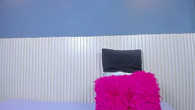 Aida-nicolle online show from 09-11-25, 10:04
