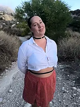 Mona Plus online show from 09-19-25, 06:28