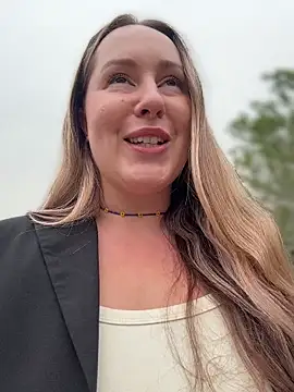 Mona Plus online show from 04-11-26, 07:56