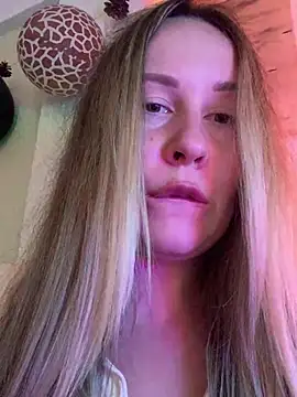 Mona Plus online show from 03-18-25, 02:06