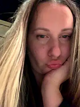 Mona Plus online show from 09-25-25, 01:00