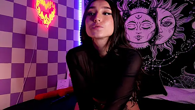 Snapshot of verosmit1 chatting on 03-04-25, 03:00 verosmit1 online show from 03-04-25, 03:00