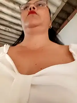 promiscuous-indecent-momm online show from 02-09-26, 02:04