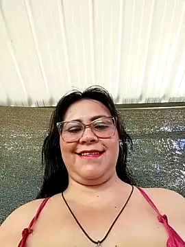 promiscuous-indecent-momm online show from 04-26-26, 03:20