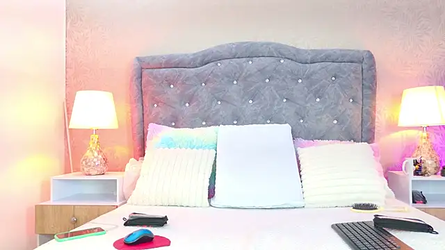 YesyHills online show from 03-22-26, 12:07