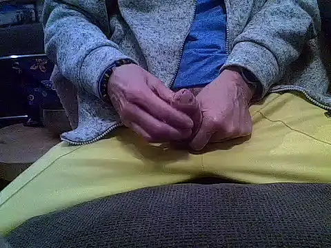 createur34 online show from 03-12-26, 05:50